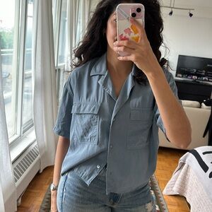 Cropped ARITZIA / Babaton Button Up